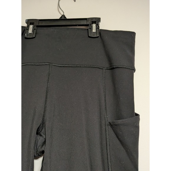 Athleta Womens Black High Rise Cargo Pocket Cropped Leggings Size L RN 54023 - Picture 3 of 13